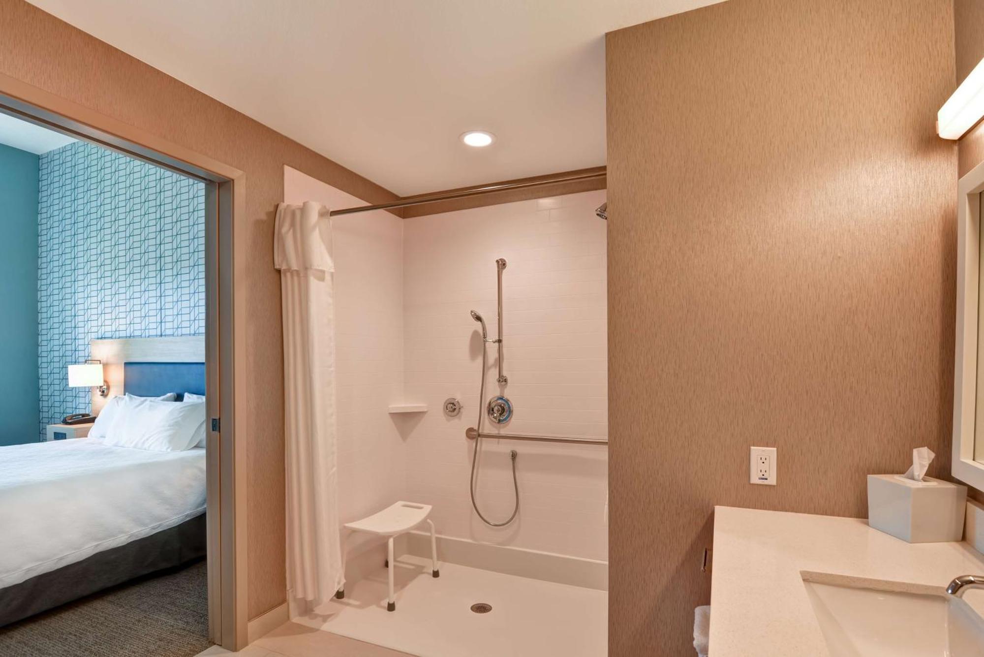 Home2 Suites By Hilton Palmdale Exterior photo
