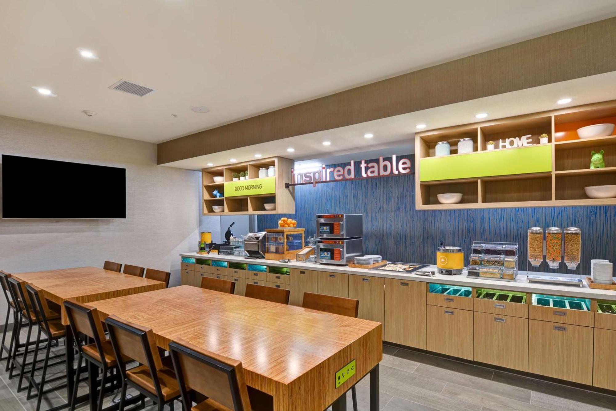 Home2 Suites By Hilton Palmdale Exterior photo