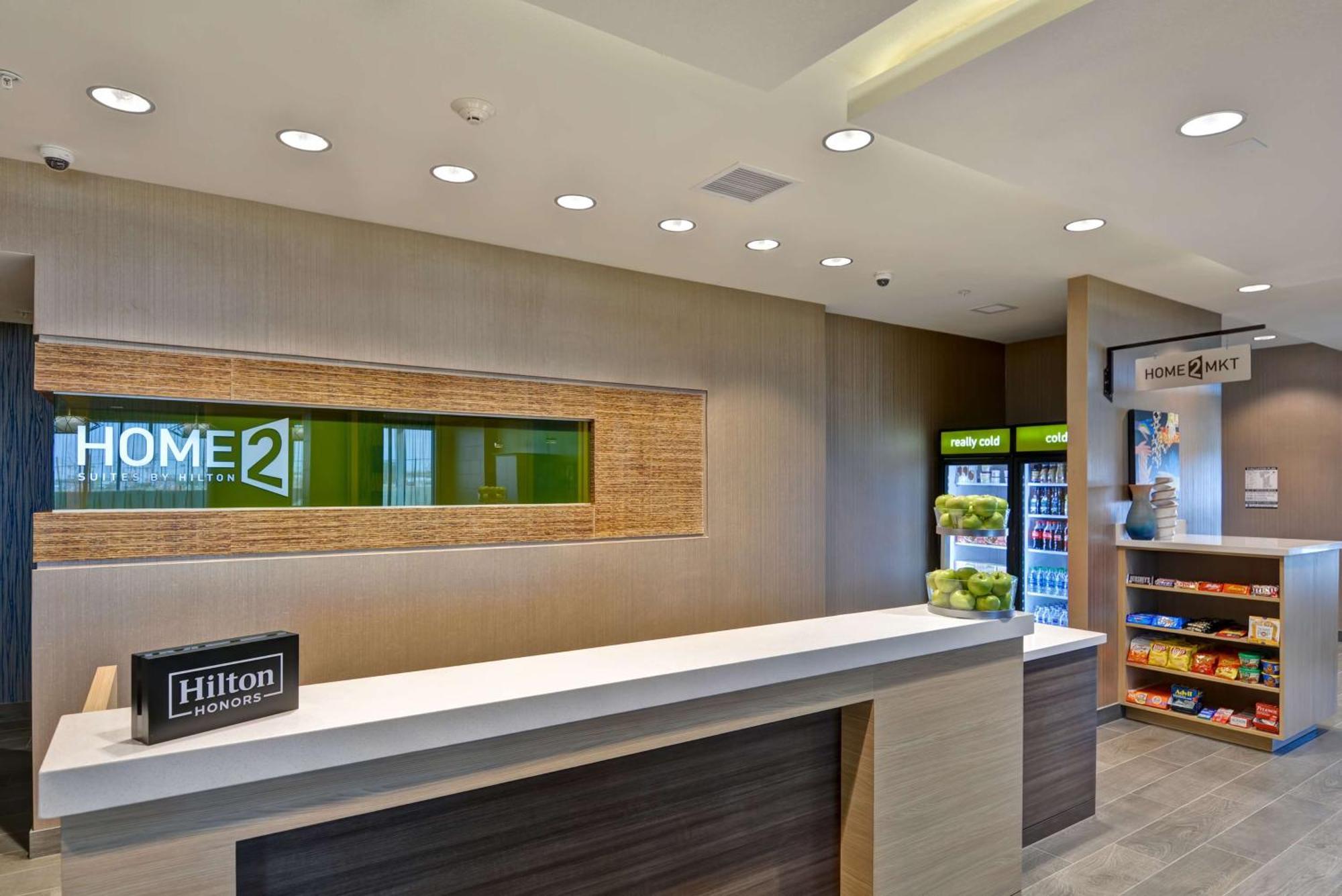 Home2 Suites By Hilton Palmdale Exterior photo